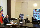 Путин призвал глав регионов уделять "первостепенное внимание" социальному развитию села Путин призвал глав регионов уделять "первостепенное внимание" социальному развитию села